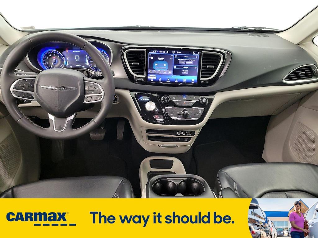 used 2022 Chrysler Pacifica car, priced at $25,998