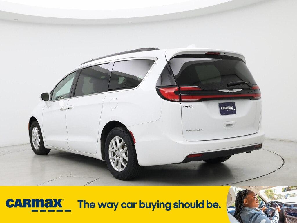 used 2022 Chrysler Pacifica car, priced at $25,998