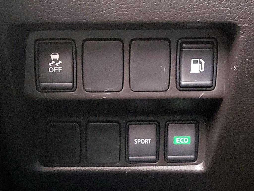 used 2018 Nissan Rogue car, priced at $13,599