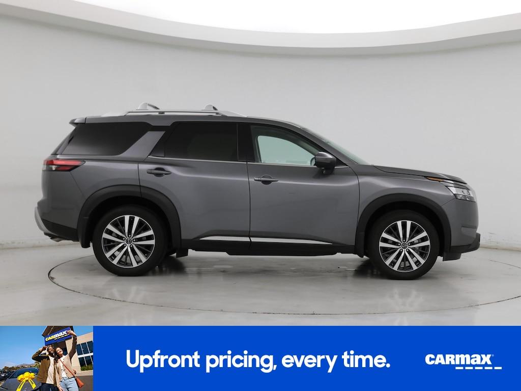 used 2022 Nissan Pathfinder car, priced at $38,998
