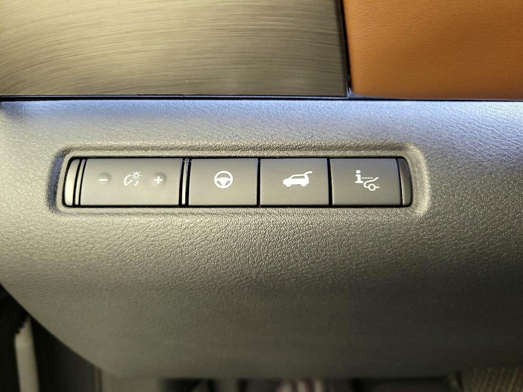 used 2022 Nissan Pathfinder car, priced at $38,998