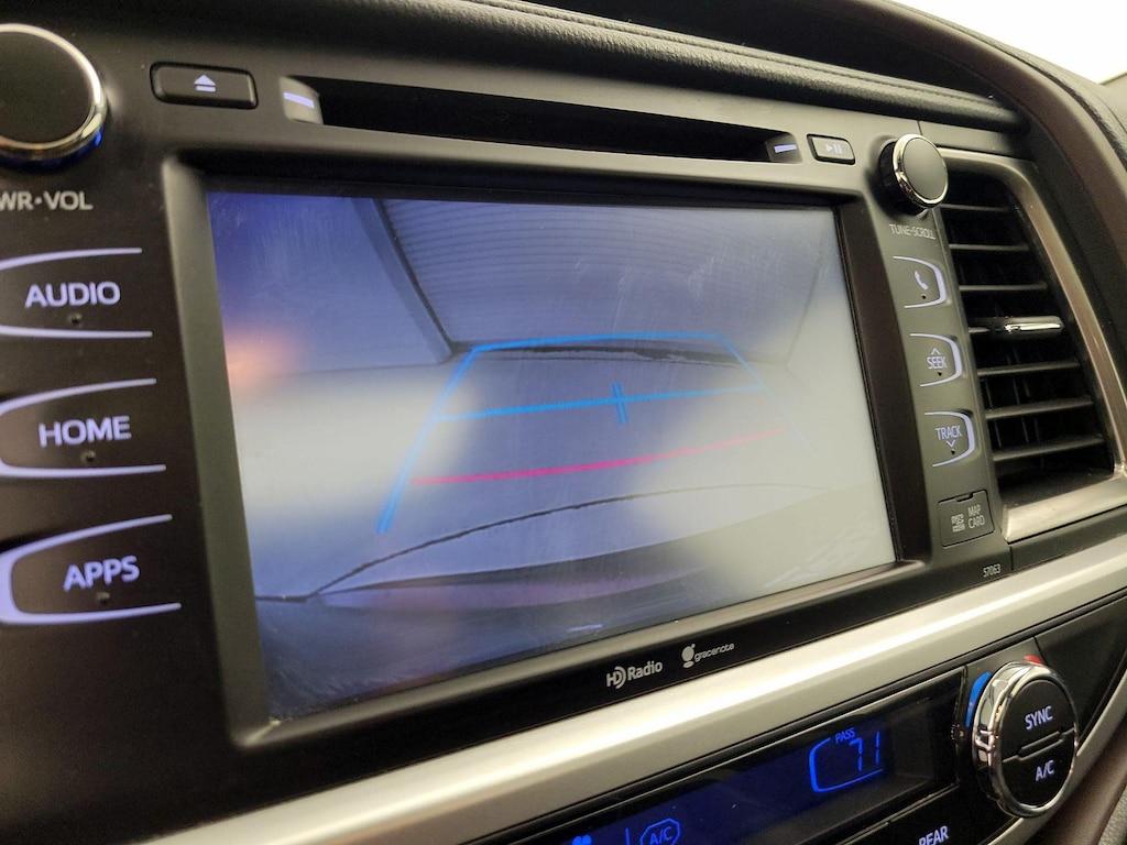 used 2015 Toyota Highlander car, priced at $20,998