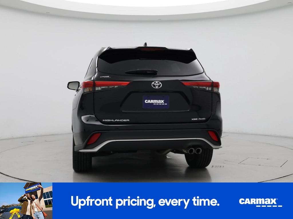 used 2021 Toyota Highlander car, priced at $37,998
