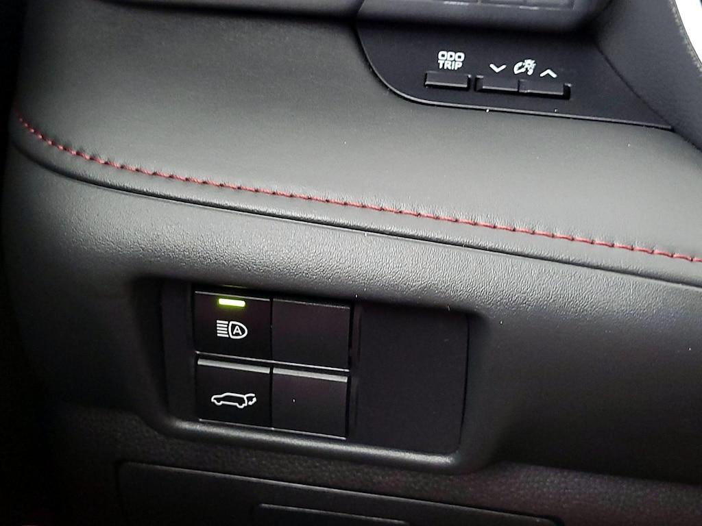 used 2021 Toyota Highlander car, priced at $37,998