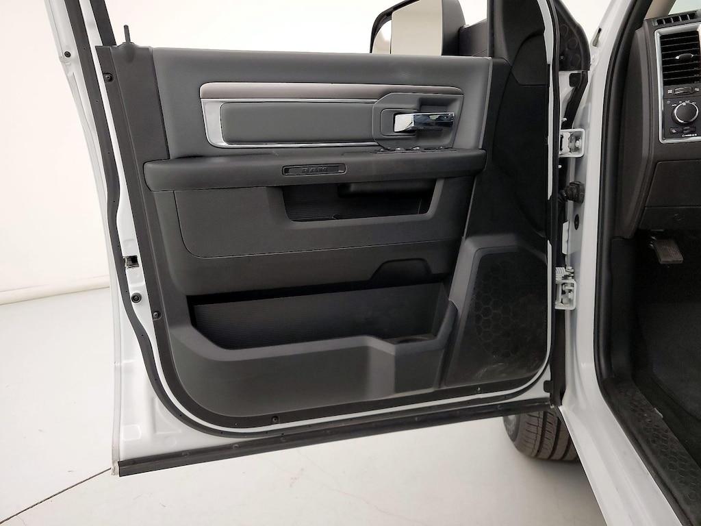 used 2023 Ram 1500 Classic car, priced at $27,998