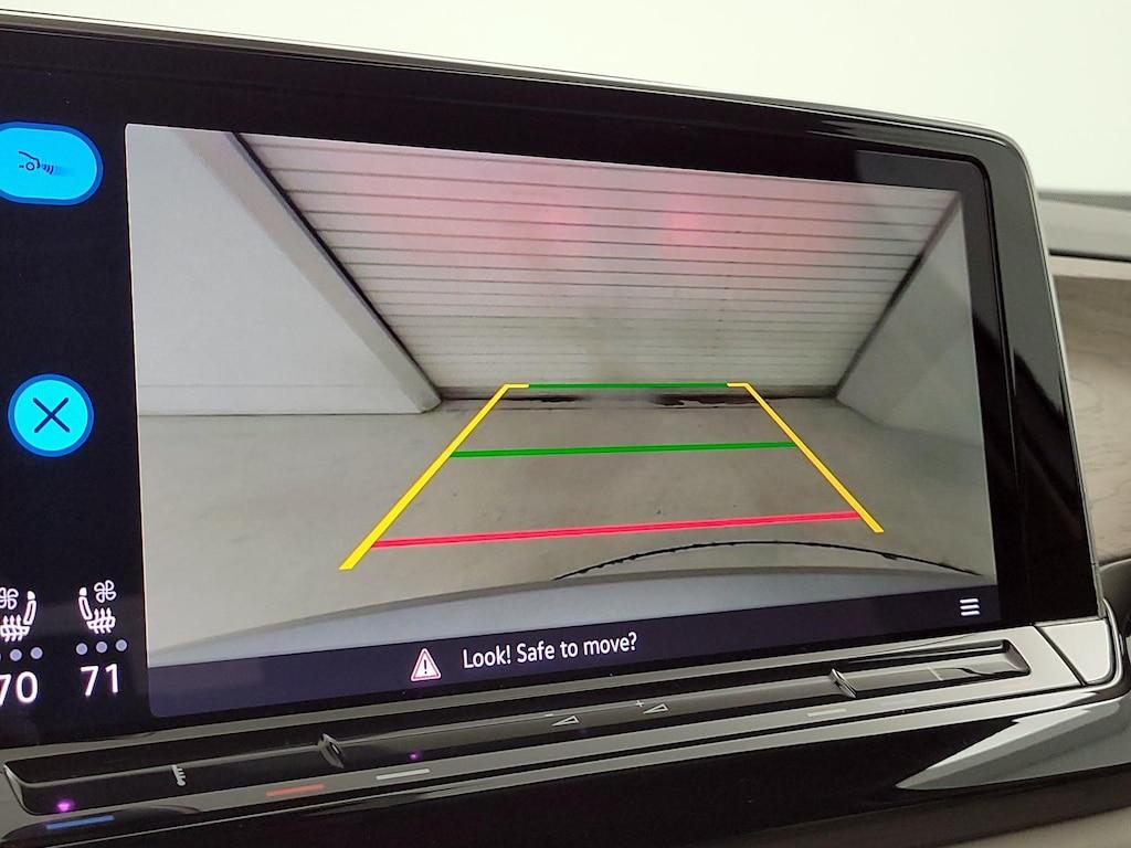 used 2024 Volkswagen Atlas car, priced at $30,998