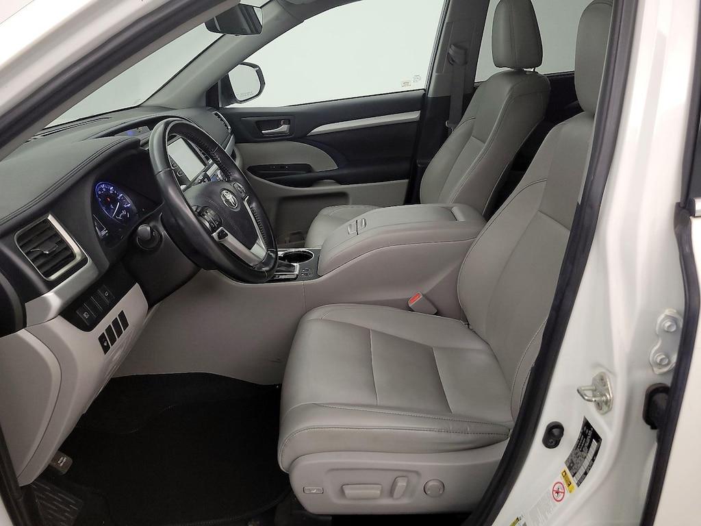 used 2019 Toyota Highlander Hybrid car, priced at $29,998