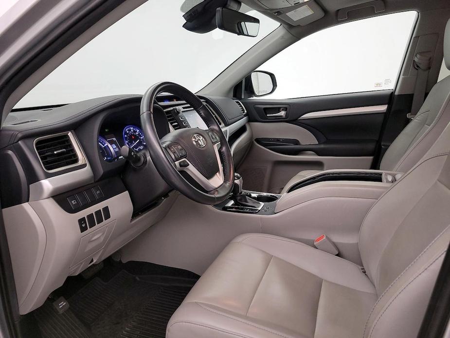 used 2019 Toyota Highlander Hybrid car, priced at $37,998