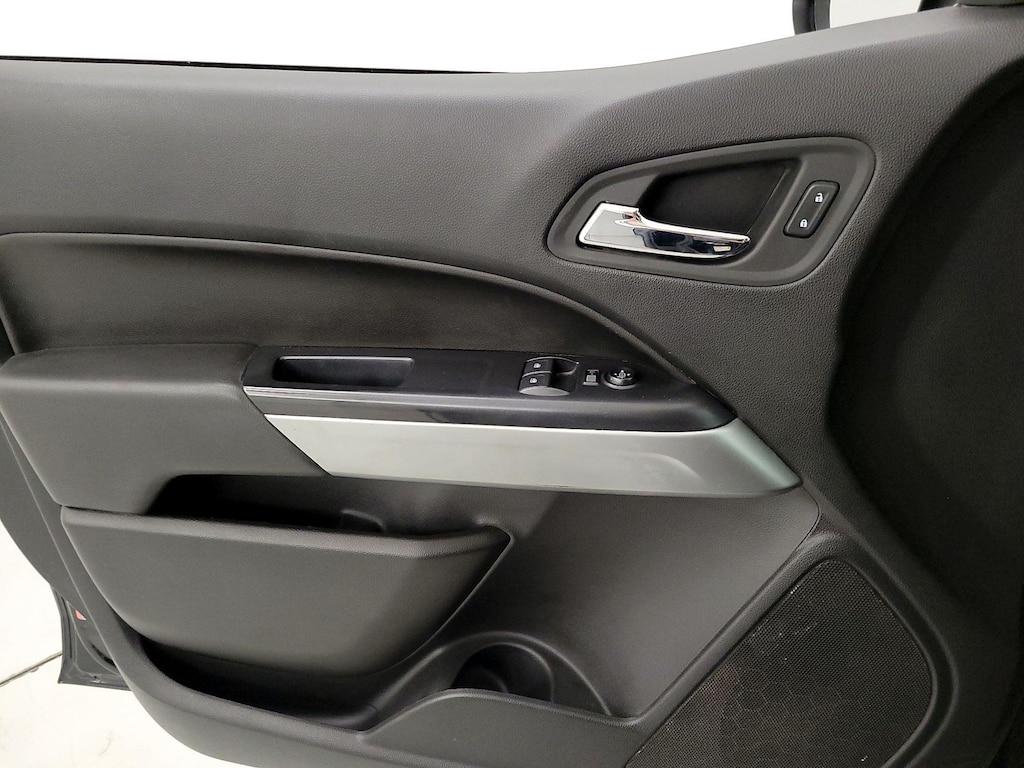 used 2022 Chevrolet Colorado car, priced at $22,998