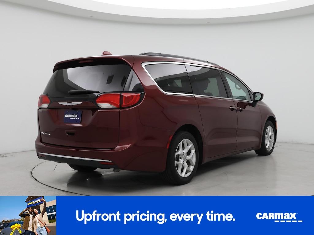 used 2017 Chrysler Pacifica car, priced at $20,998