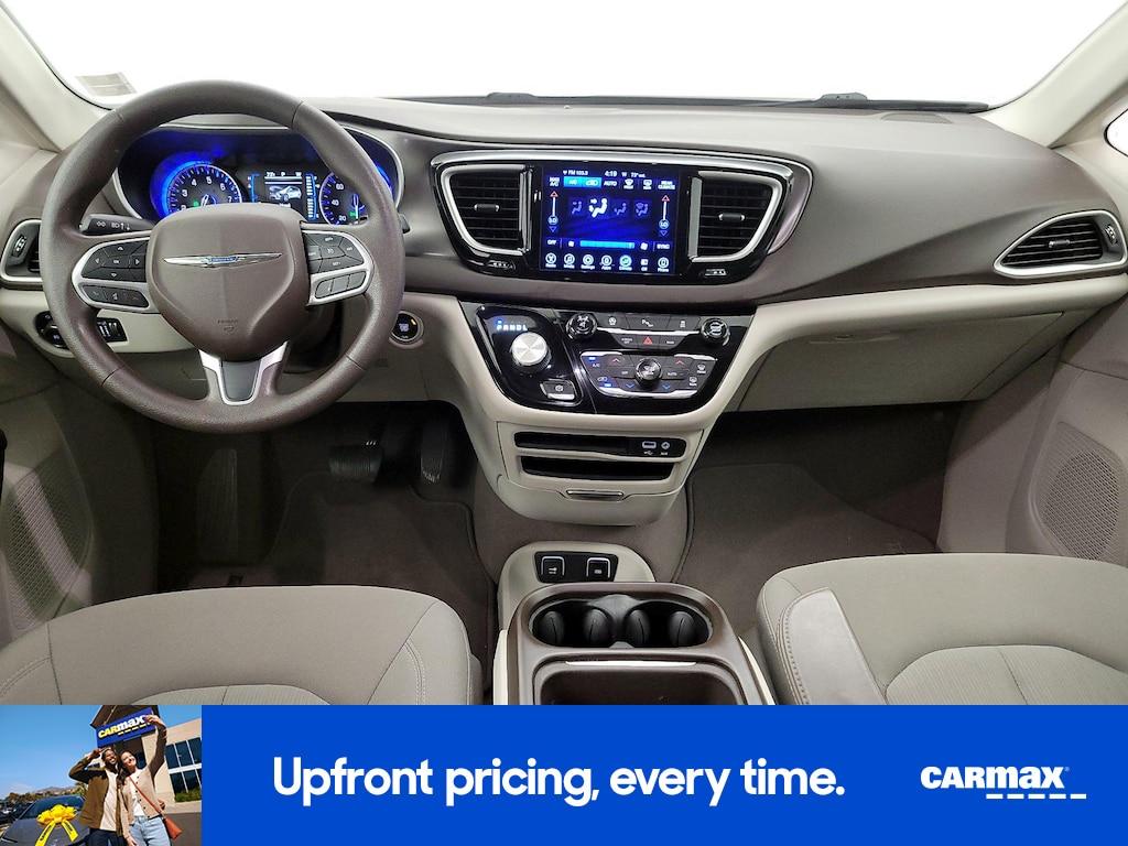 used 2017 Chrysler Pacifica car, priced at $20,998