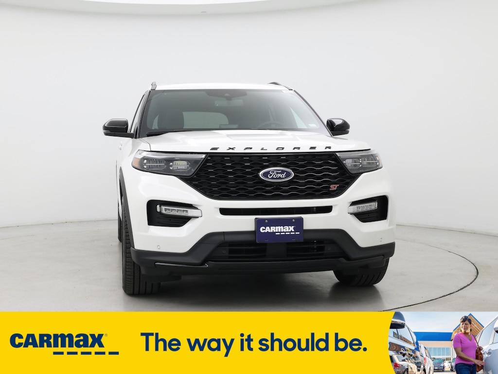 used 2024 Ford Explorer car, priced at $51,998