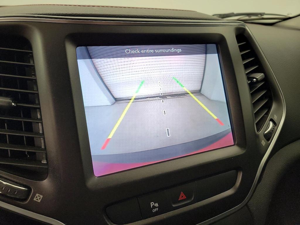 used 2019 Jeep Cherokee car, priced at $19,998