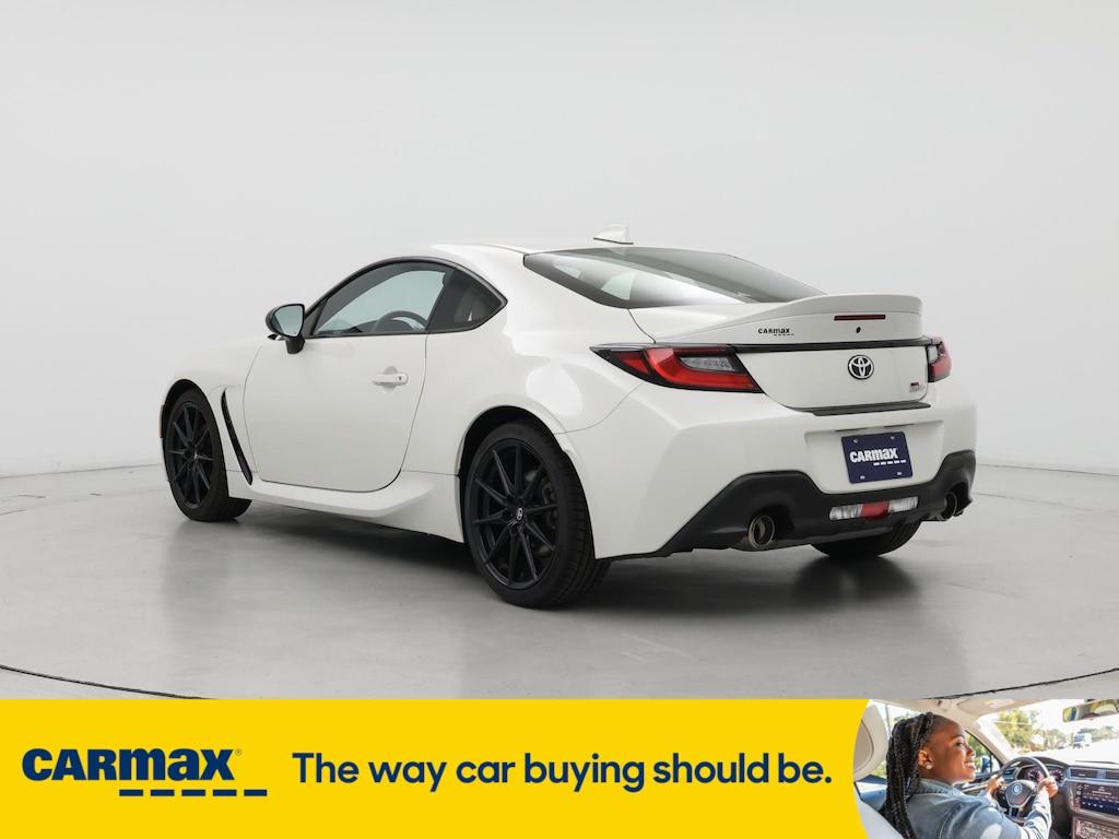 used 2022 Toyota GR86 car, priced at $30,998