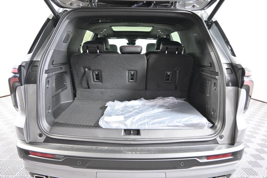 new 2026 Chevrolet Traverse car, priced at $52,745