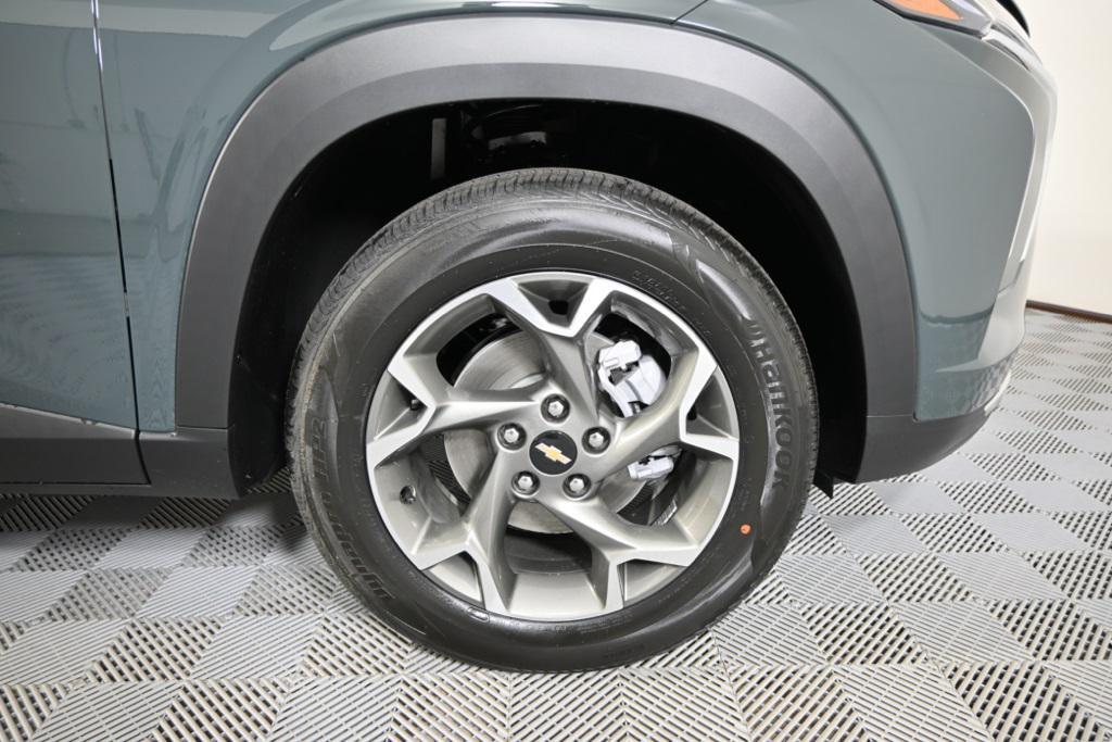 new 2025 Chevrolet Trax car, priced at $24,495