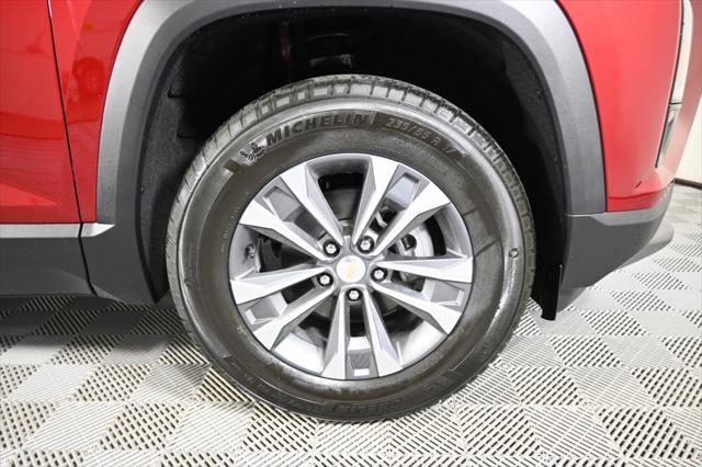 new 2026 Chevrolet Equinox car, priced at $33,806