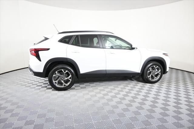 new 2025 Chevrolet Trax car, priced at $24,150