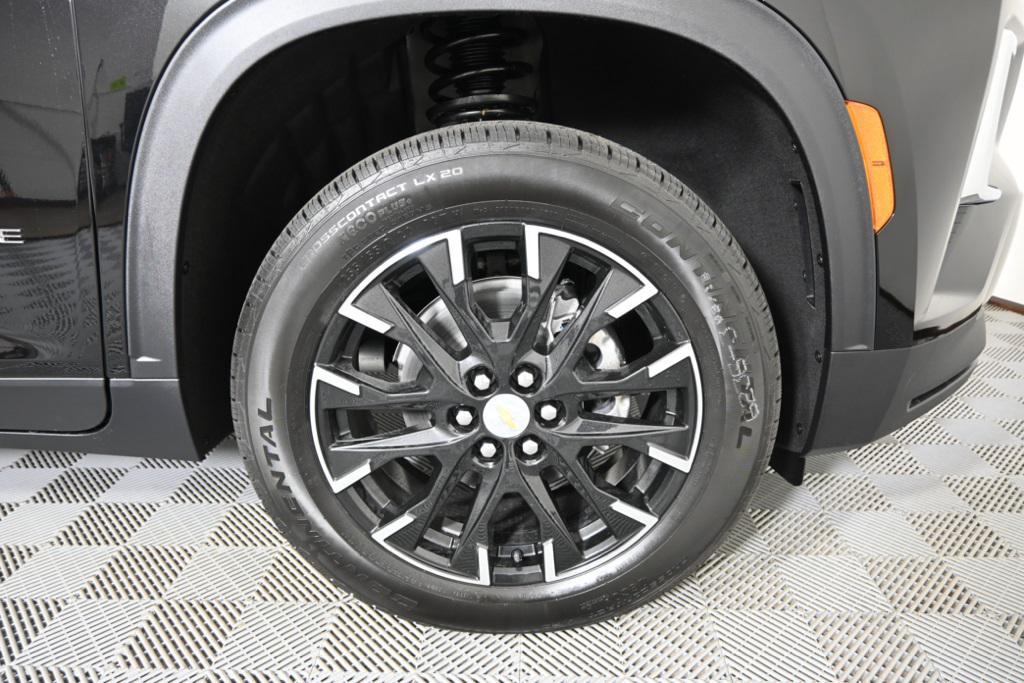 new 2026 Chevrolet Traverse car, priced at $48,220