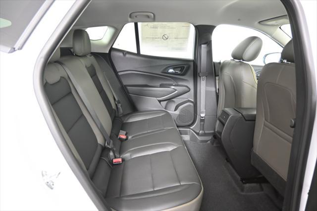 new 2025 Chevrolet Trax car, priced at $24,815