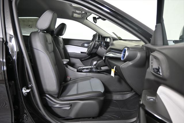 new 2025 Chevrolet Trax car, priced at $24,150