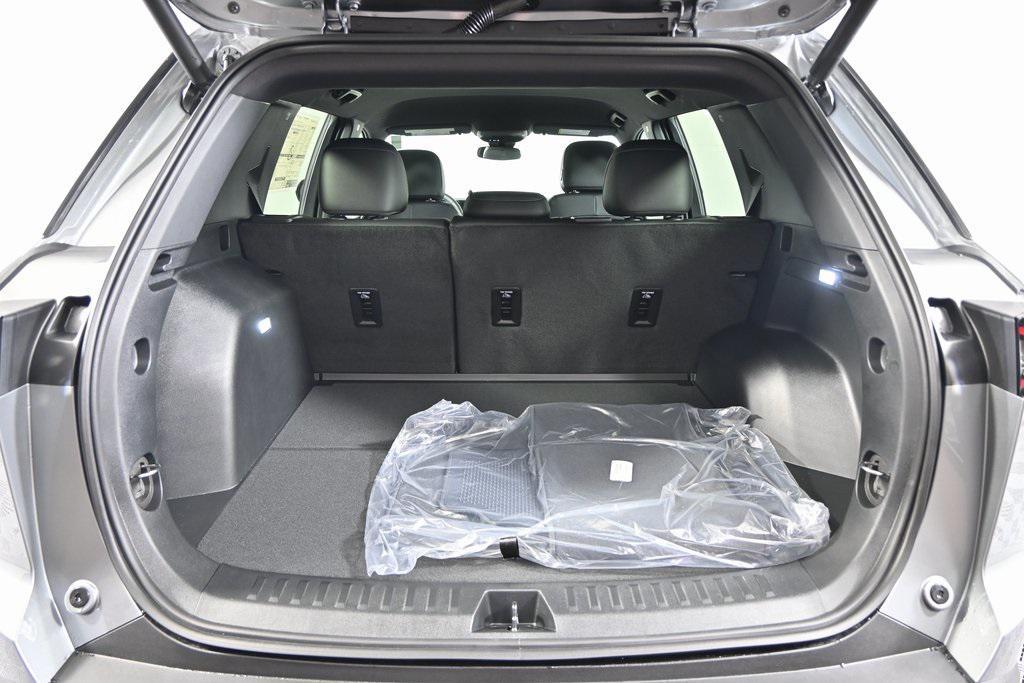 new 2026 Chevrolet Equinox car, priced at $31,181