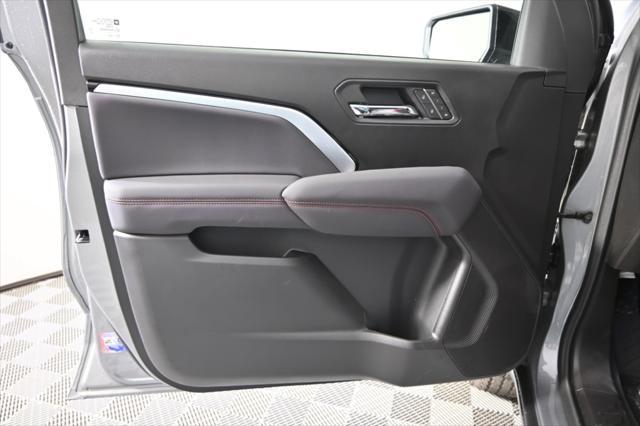 new 2025 Chevrolet Colorado car, priced at $48,140