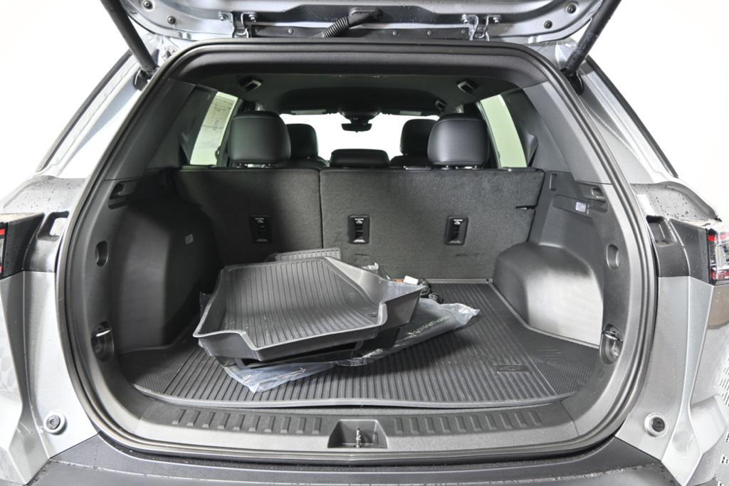 new 2026 Chevrolet Equinox car, priced at $33,042