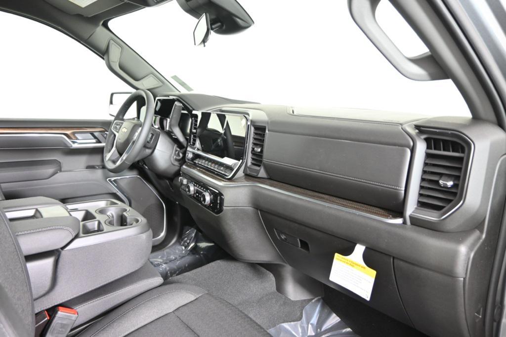 new 2026 Chevrolet Silverado 1500 car, priced at $48,595