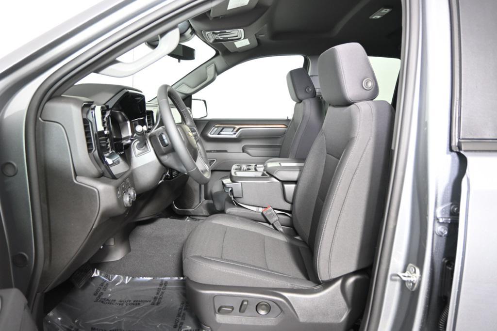 new 2026 Chevrolet Silverado 1500 car, priced at $48,595