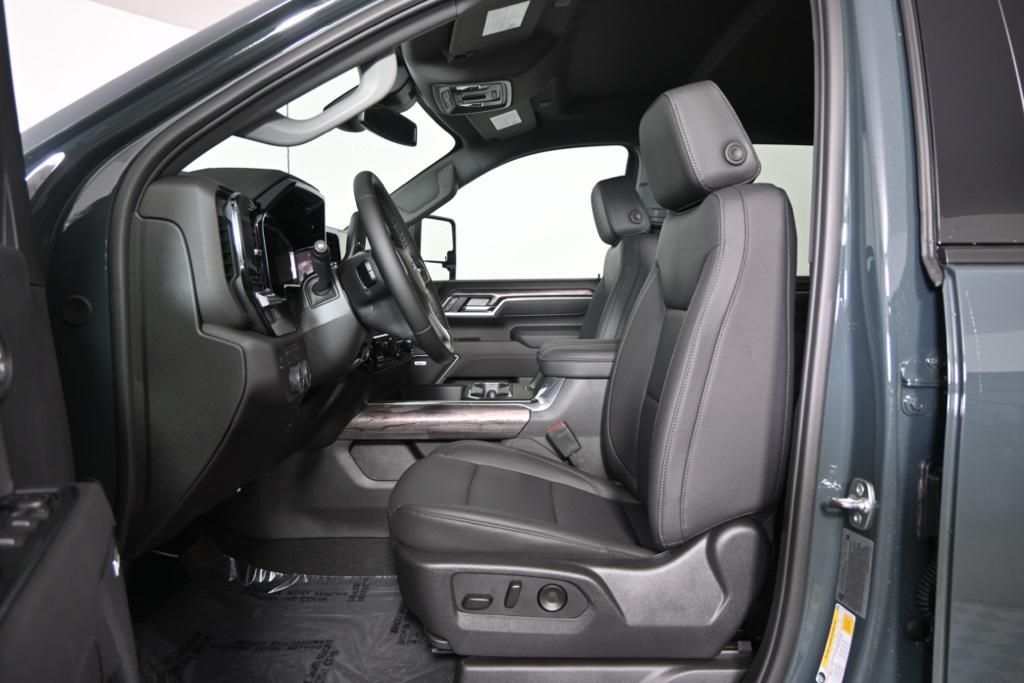new 2026 Chevrolet Silverado 3500 car, priced at $79,485