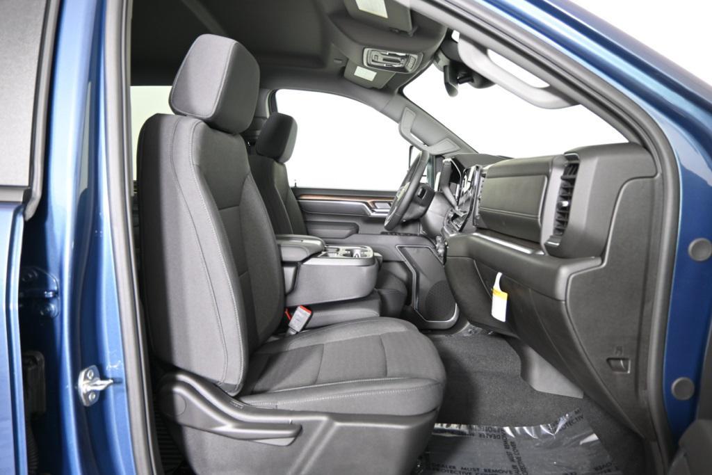 new 2025 Chevrolet Silverado 2500 car, priced at $66,645