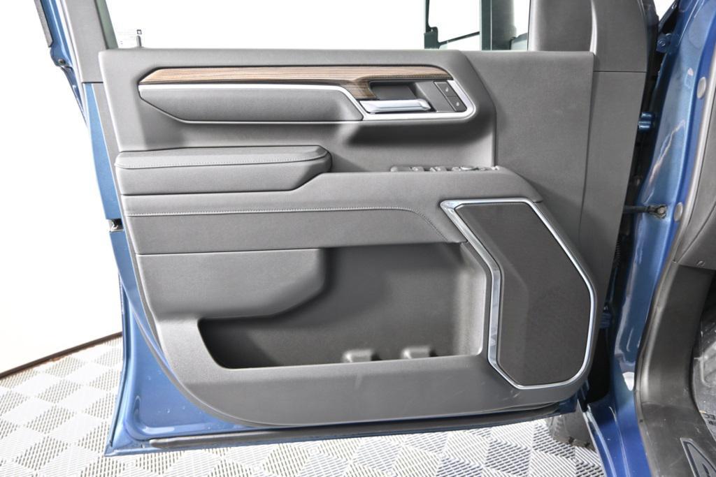 new 2025 Chevrolet Silverado 2500 car, priced at $66,645