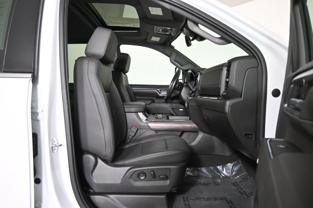 used 2024 Chevrolet Silverado 3500 car, priced at $61,997