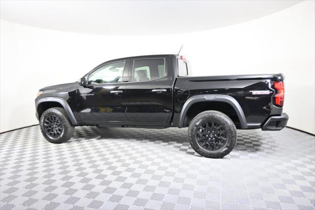 new 2025 Chevrolet Colorado car, priced at $43,870