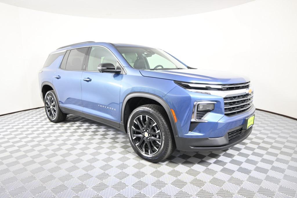 new 2026 Chevrolet Traverse car, priced at $48,220