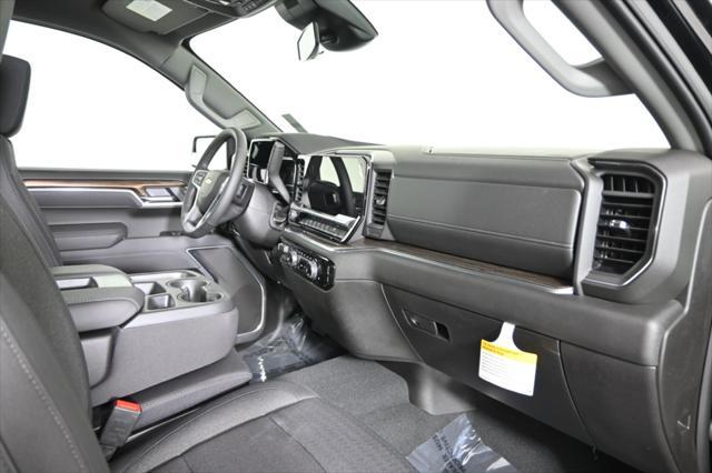 new 2025 Chevrolet Silverado 1500 car, priced at $51,695