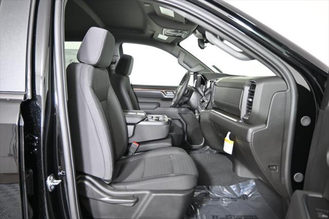 new 2025 Chevrolet Silverado 1500 car, priced at $51,695