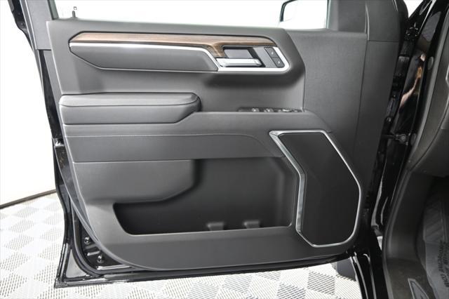 new 2025 Chevrolet Silverado 1500 car, priced at $51,695