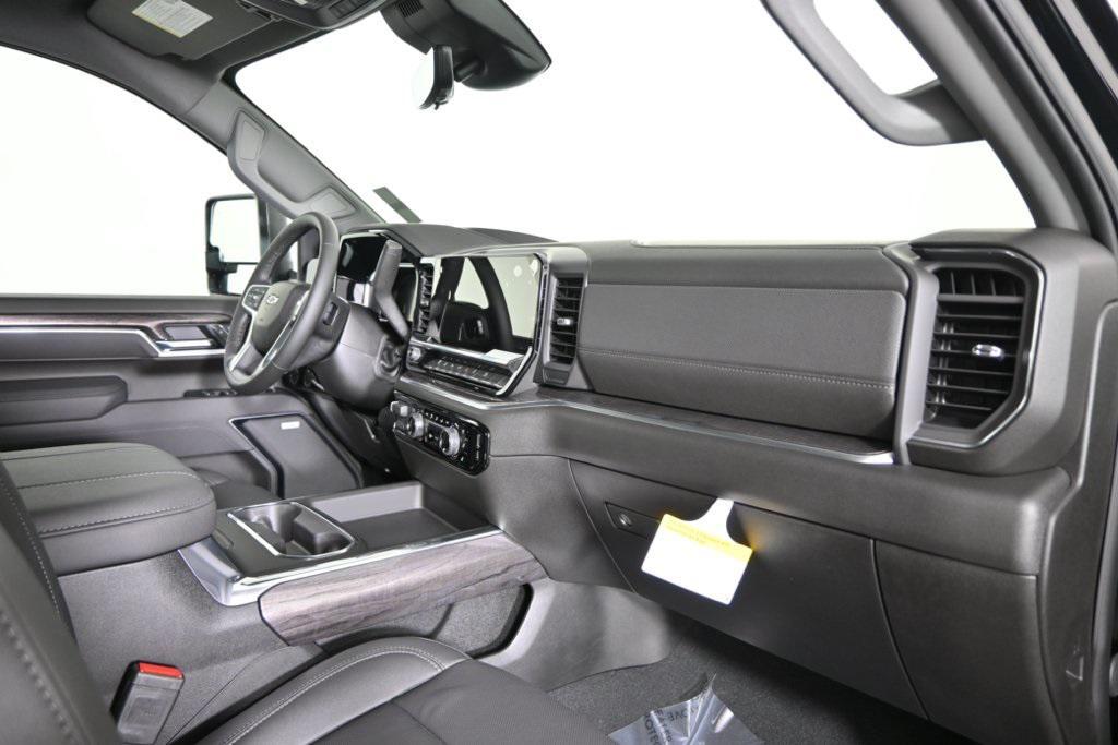 new 2026 Chevrolet Silverado 3500 car, priced at $80,125