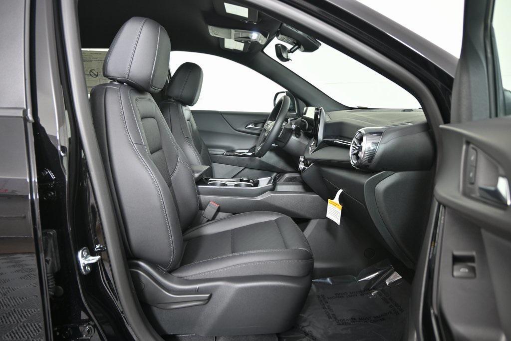 new 2026 Chevrolet Equinox car, priced at $32,234