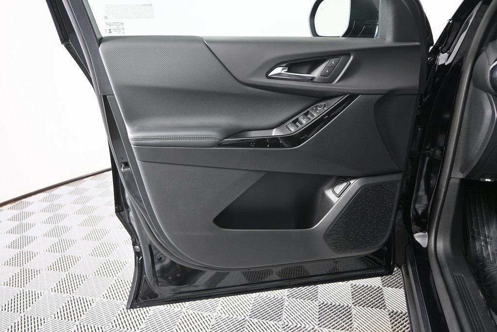 new 2026 Chevrolet Equinox car, priced at $32,234