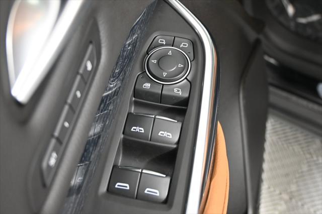 used 2024 Cadillac XT4 car, priced at $38,997
