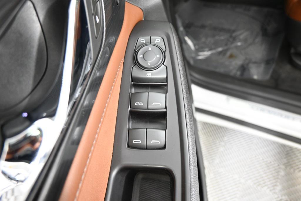 used 2020 Chevrolet Traverse car, priced at $23,579