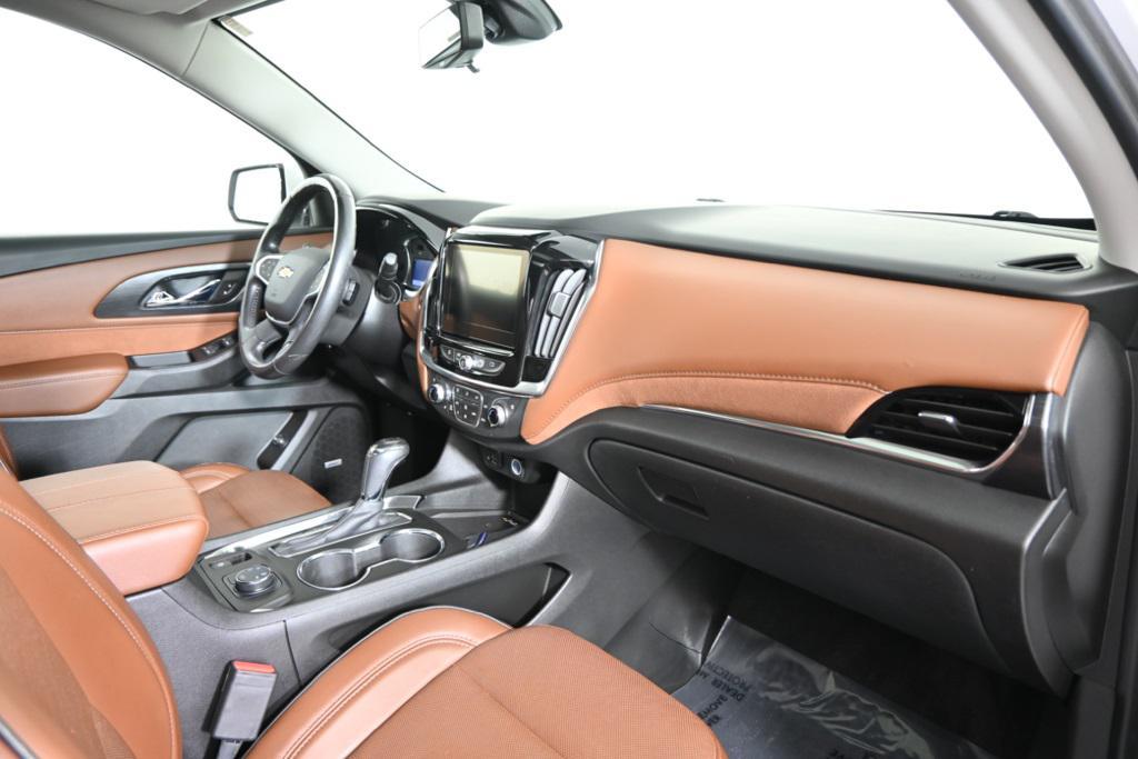 used 2020 Chevrolet Traverse car, priced at $23,579