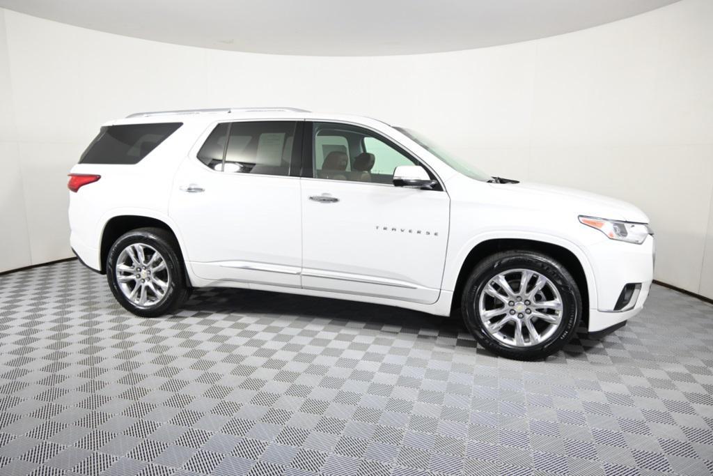 used 2020 Chevrolet Traverse car, priced at $23,579