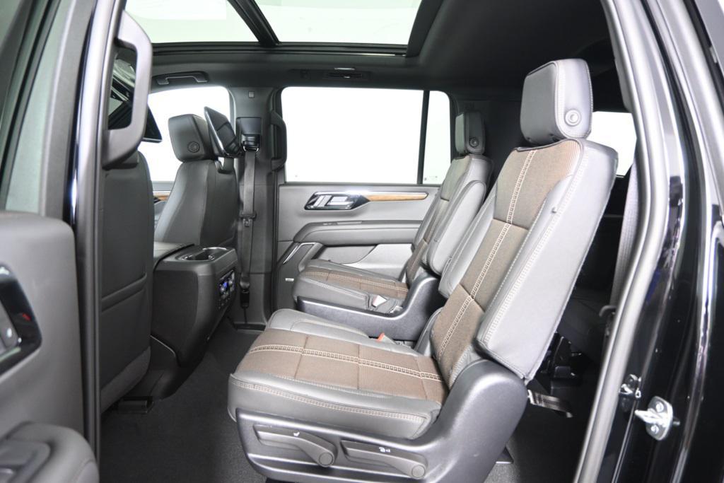 new 2026 Chevrolet Suburban car, priced at $98,175
