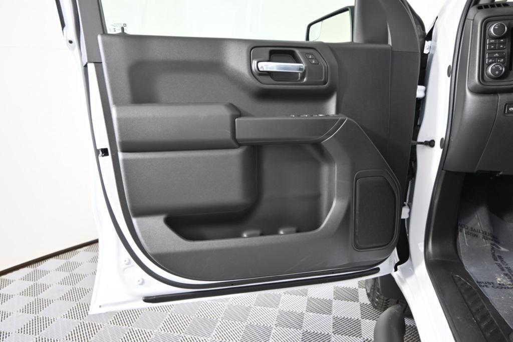 new 2026 Chevrolet Silverado 1500 car, priced at $52,275