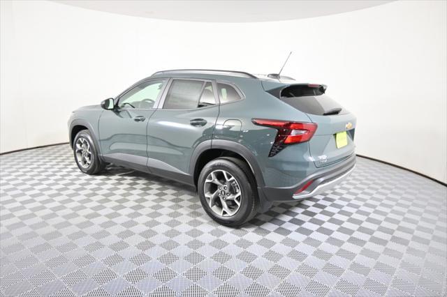 new 2025 Chevrolet Trax car, priced at $23,985