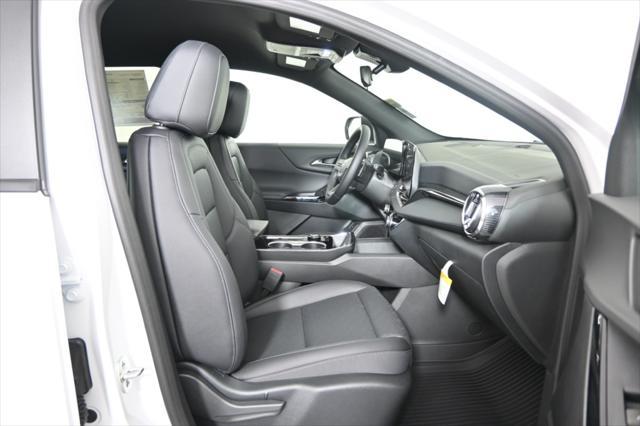 new 2026 Chevrolet Equinox car, priced at $32,718